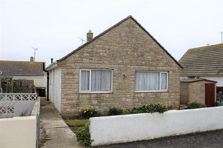 2 bedroom detached bungalow to rent - Photo 4