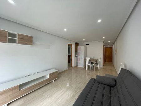 Alquiler de piso en Calle meseguer - Photo 5