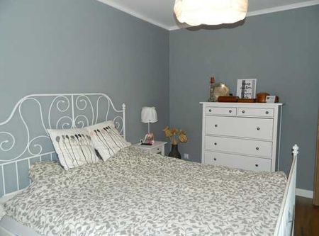 Apartament 3 camere, parcare, mobilat modern, zona strazii Campului - Photo 4
