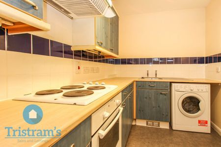1 bed Apartment for Rent - Photo 2