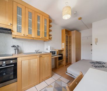 Studio Flat, Claverton Street, SW1V - Photo 5