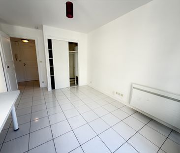 Location Appartement 1 pièce 27m² ANGERS 49100 - Photo 3