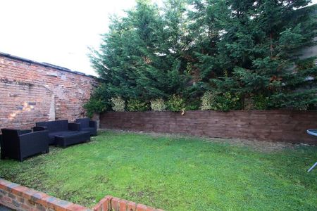 1 bedroom ground floor flat to rent - Photo 4