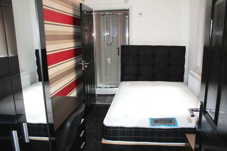 Deyne Street, Salford - Photo 3