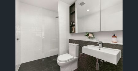 MODERN ONE BEDROOM APARTMENT, AVAILABLE NOW! - Photo 2