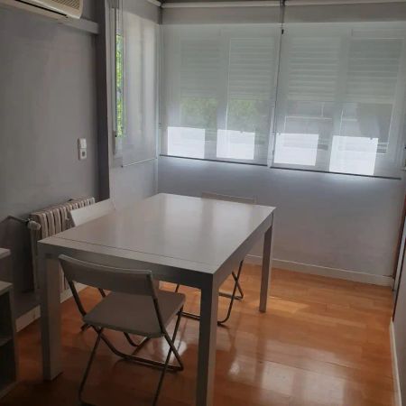 Piso de alquiler en Calle de Cebreros, Lucero - Photo 5