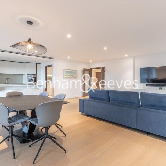 3 bedroom apartment to rent - Photo 1