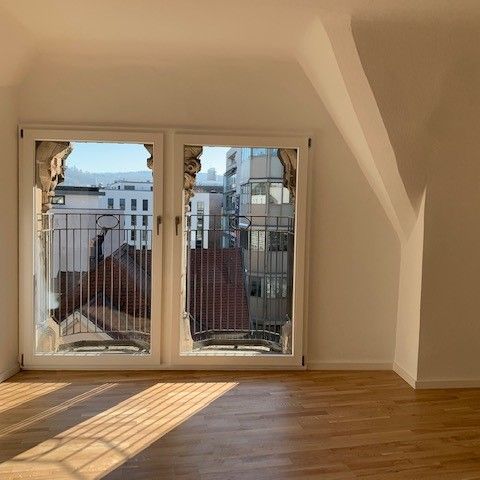 Attraktive 2-Zimmer-Stadtwohnung mit kleinem Balkon - Photo 1