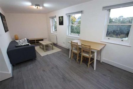 Courthill Road, Lewisham, London, SE13 - Photo 3