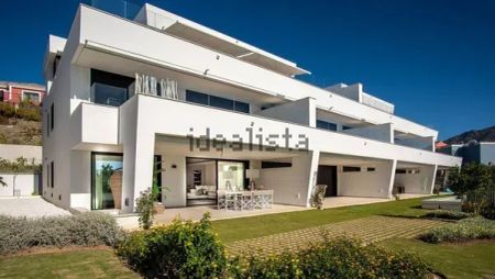 Alquiler de piso en Calle Pléyades - Photo 3