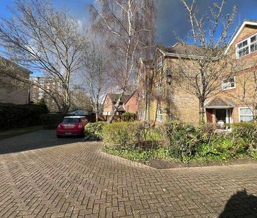 Sherfield House Burton Road, SO15 - Photo 5