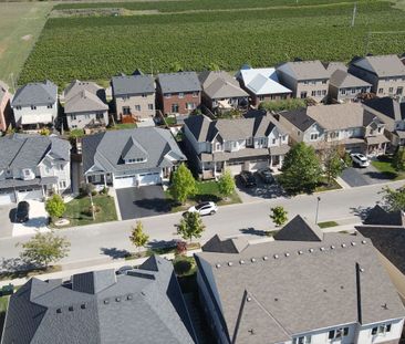 For Lease - 75 Cannery Drive, Niagara-on-the-Lake, Ontario - Photo 1