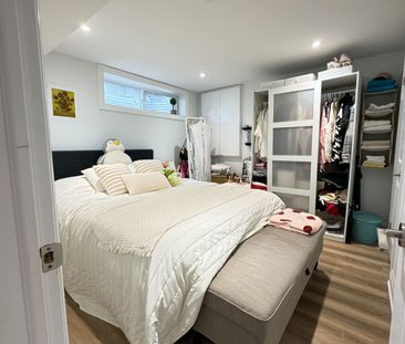 For Lease - 980 Jacarandah Drive, Newmarket, Ontario - Photo 2