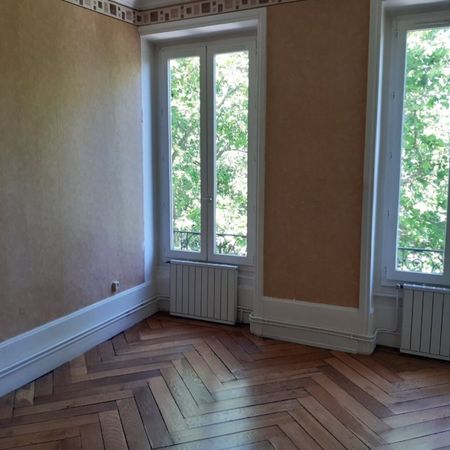 Appartement T2 A Louer - Lyon 3eme Arrondissement Prefecture - 67.69 M2 - Photo 4