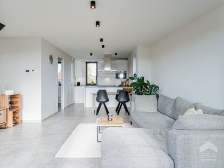 Luxueus duplex 2-slpk.-app. met terras in Kermt. - Photo 2