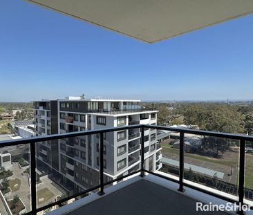 Top Floor One Bedroom Apartment - Photo 3