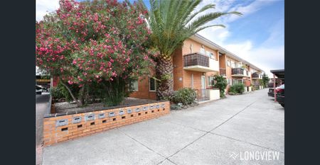 Room To Move & A Breezy Balcony - Photo 5