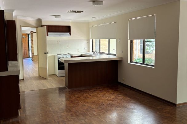 11 Edwards Green, Floreat. - Photo 1