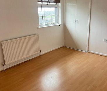 109 John F Kennedy Park, Bessbrook, Newry, BT35 7EW - Photo 2