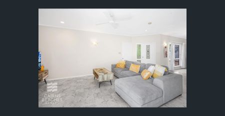 Great Family Open Plan Home - Photo 3