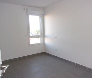 Location Appartement 3 pièces 59m² ST JEAN DE VEDAS 34430 - Photo 1
