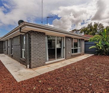 Three Bedroom Two Bathrooms In Wanted Locale - Photo 4