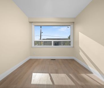 For Lease - 3 Duckworth Street, Toronto, Ontario - Photo 3