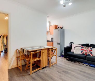 North End Road, Fulham, SW6, London - Photo 1