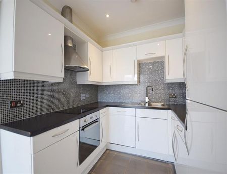 2 Bedroom Apartment Available Arranging tenancy - Photo 2