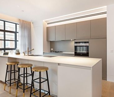 3 bedroom flat to rent - Photo 2