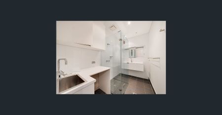 UNBEATABLE BALMORAL BEACHSIDE LIVING - Photo 3