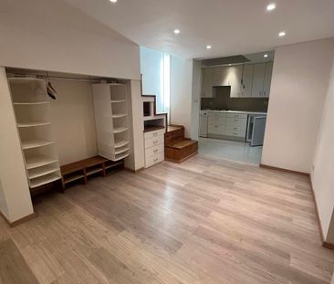 Spacieux Loft avec mezzanine et bureau à 1000 Bruxelles  Loyer: 1 ... - Photo 2