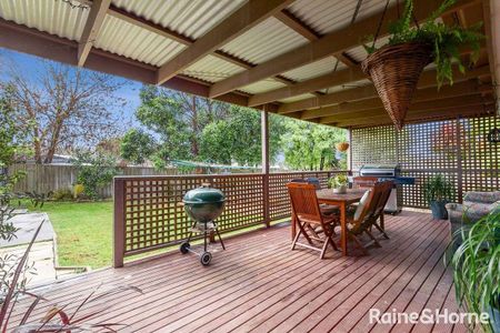 Modern Living - Photo 5