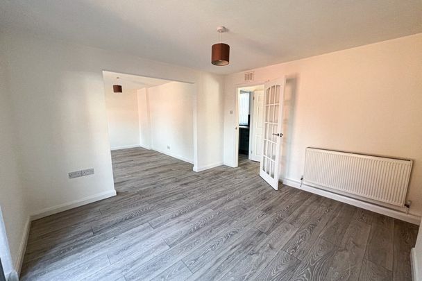 Asterby Road - Photo 1