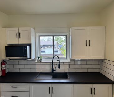 For Lease - 11 Forest Avenue Unit# Upper, St. Thomas, Ontario - Photo 3