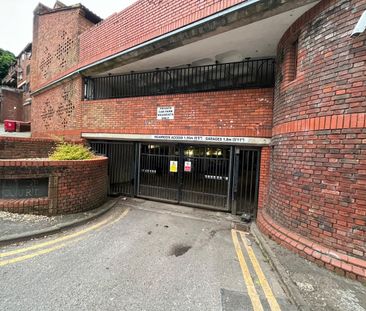 2 Bed Maisonette, Hilltop Court, LU1 - Photo 3