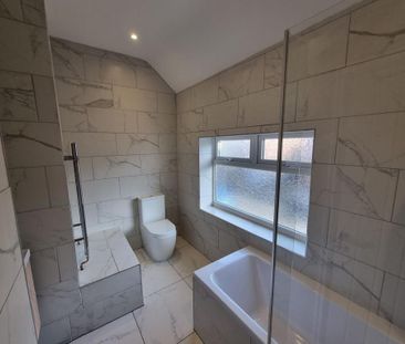 3 bedroom semi-detached house to rent - Photo 6