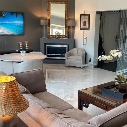 Appartement te huur - Photo 1