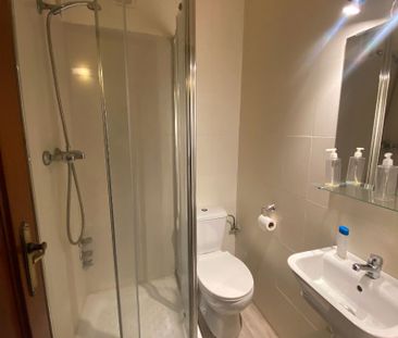 Apartamento de alquiler en Calle Granados, Centro Histórico - Photo 2