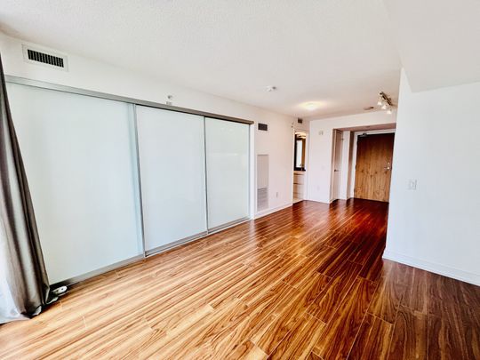 For Lease - 85 Queens Wharf Road Unit# 1109, Toronto, Ontario - Photo 1