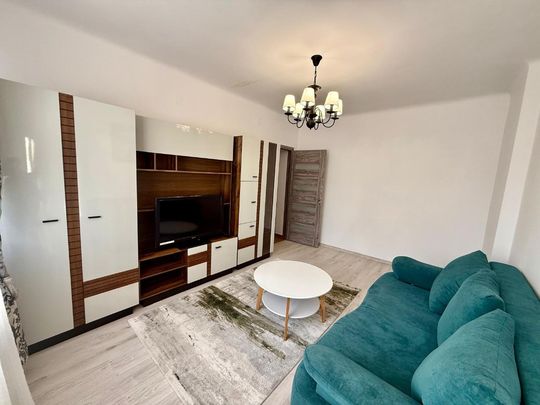 AA/957 De închiriat apartament cu 2 camere în Tg Mureș - Semicentral - Photo 1