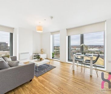 2 bedroom flat to rent - Photo 1