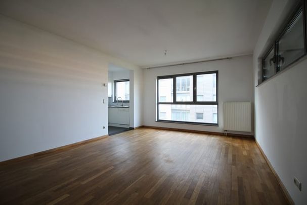 Appartement te huur - Photo 1