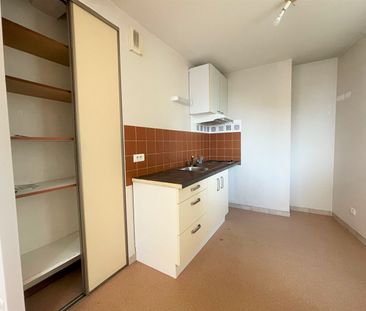 Location Appartement 2 pièces 55m² - Photo 6