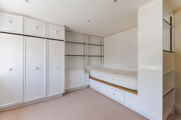 5 bedroom detached house to rent - Photo 1