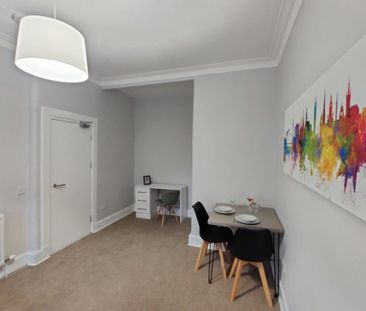 1 bedroom flat to rent - Photo 2