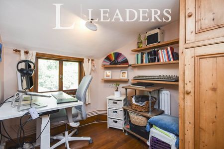 2 bedroom house to rent Stansted Road, CM23 - Photo 2