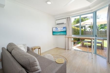BEACHFRONT UNIT WITH PRIVATE COURTYARD - Photo 2