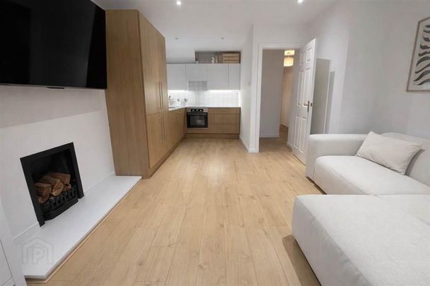 2 Barnetts Lodge, Barnetts Road, Belfast, BT5 7FS - Photo 1