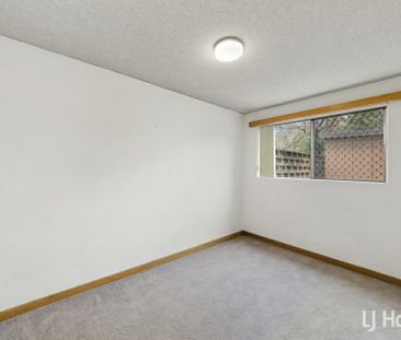 16/127 Rivett Street, Hackett ACT, Belconnen - Photo 1